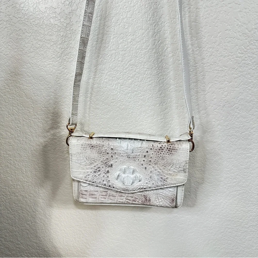 Grand Pelle Crocodile Embossed Leather White Flap Purse with Crossbody Strap